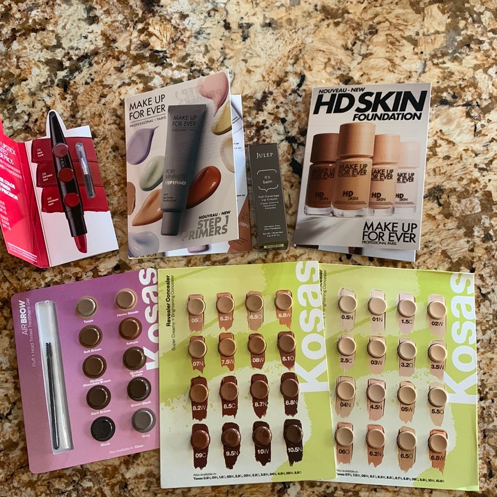 Makeup samples BNWT